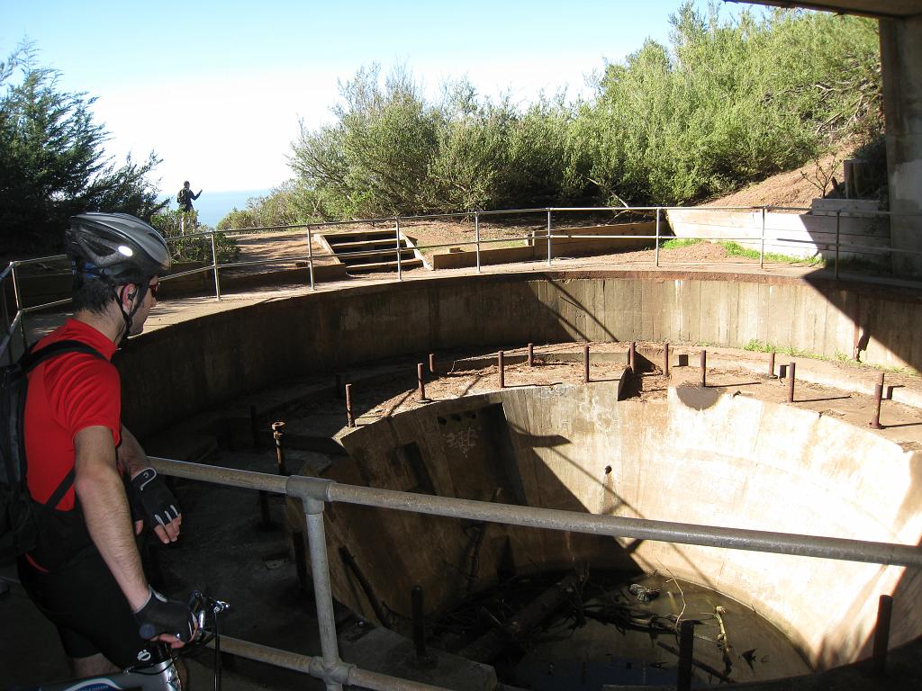 IMG_1925 Dincer with Battery 129